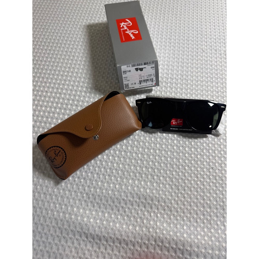 Ray-Ban Sunglasses Unisex 54mm Original Wayfarer RB2140 Black NWT